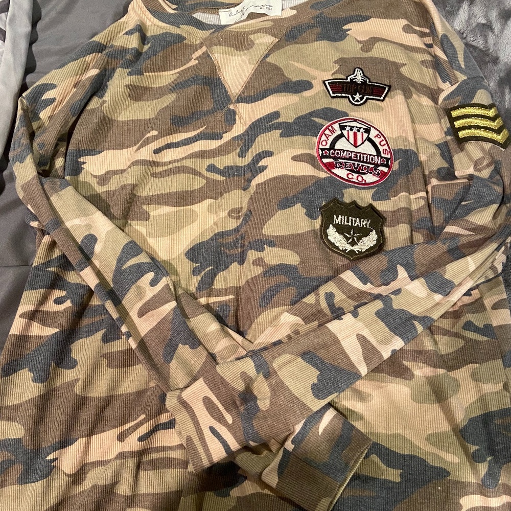 patch long sleeve